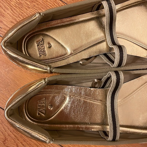 NWOT Zara Elastic Metallic Ballet flats size 9 (size 40) - Picture 3 of 6